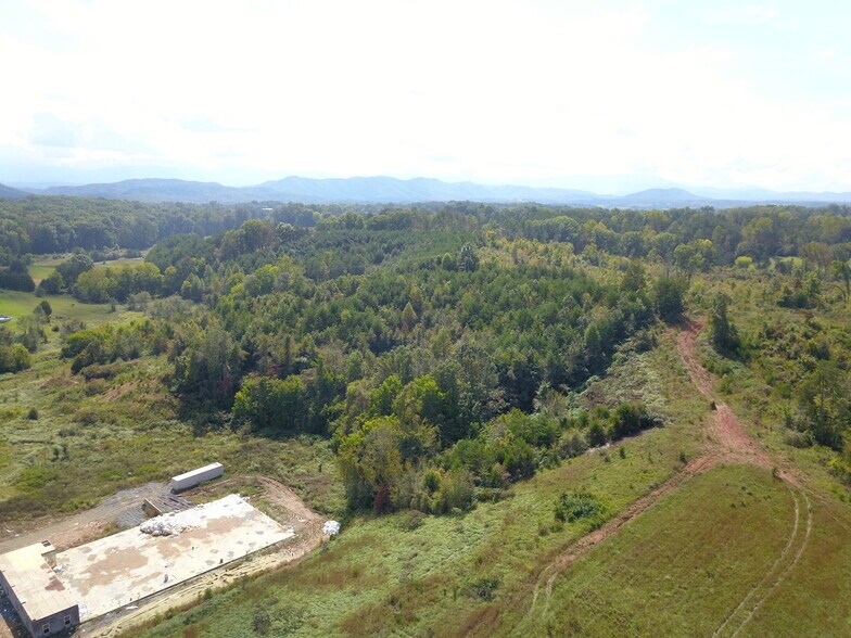 More Photos Of 158 Cross Over Rd, Sevierville Land For Sale