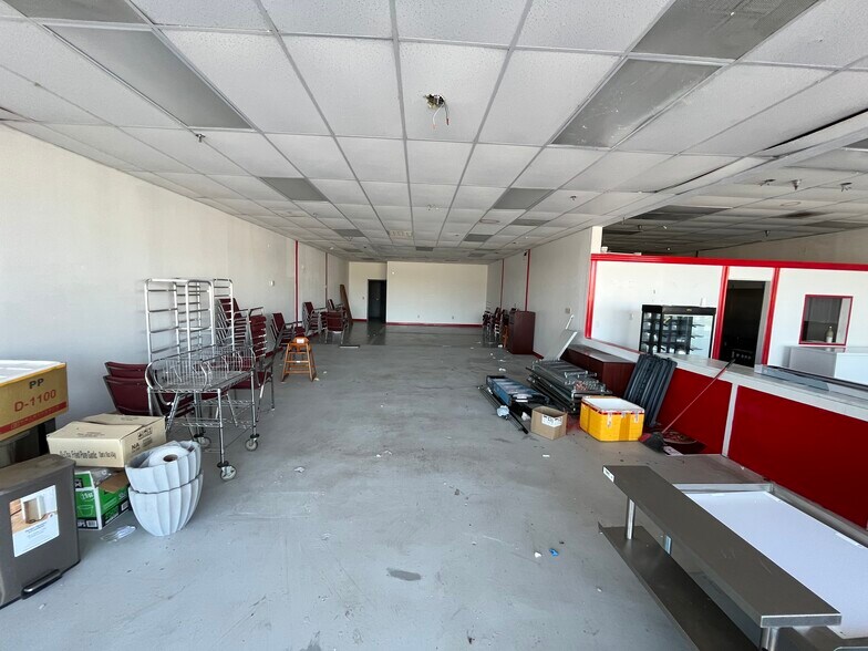 More Photos Of Broadway at Hailey St @ Broadway at Hailey St, Sweetwater Unknown For Lease