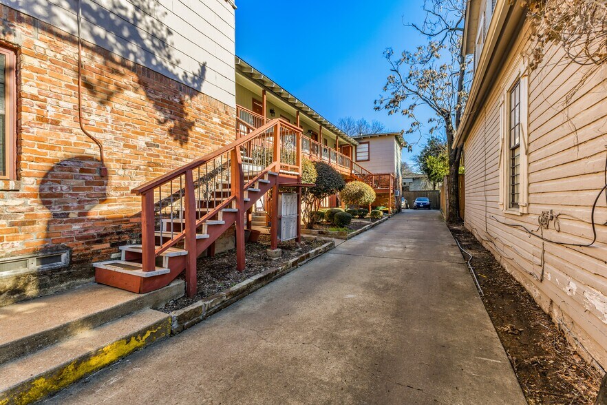 More Photos Of , Dallas Multifamily For Sale