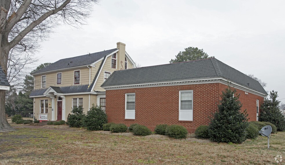 Primary Photo Of 5000 Portsmouth Blvd, Portsmouth Office For Sale