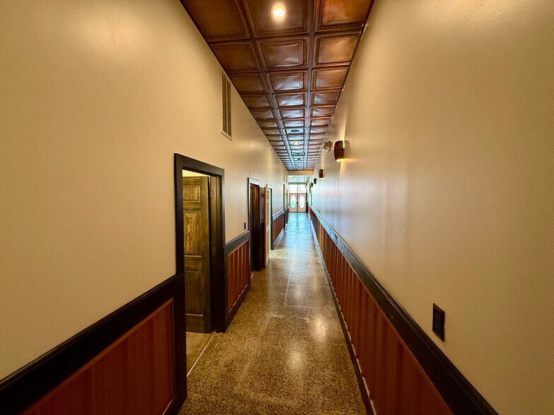 More Photos Of 115 N Mecklenburg Ave, South Hill Restaurant For Sale