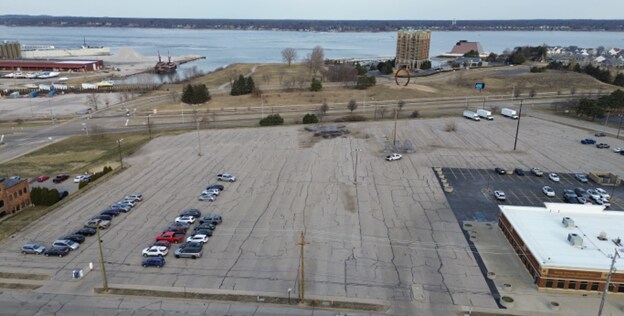 More Photos Of 372 Morris Ave, Muskegon Land For Sale