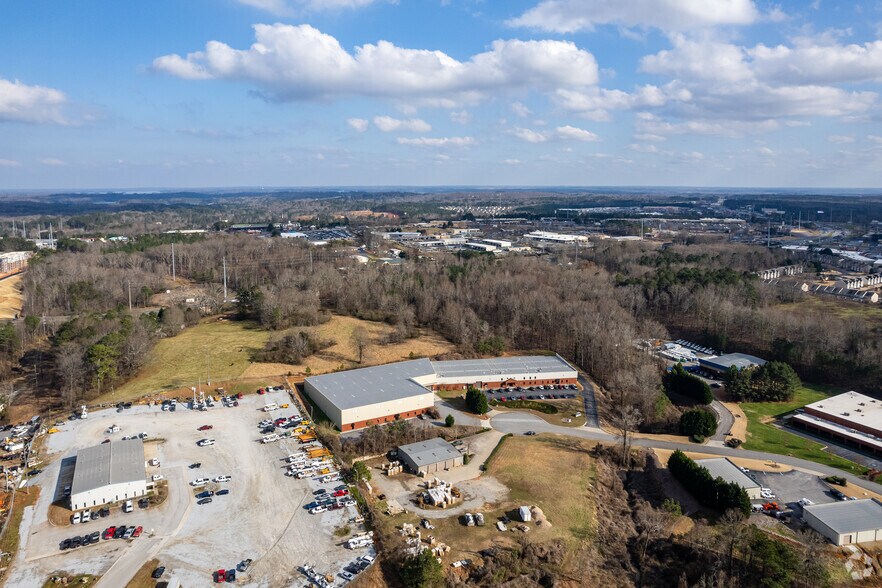 More Photos Of 265 Castleberry Industrial Dr, Cumming Warehouse For Lease