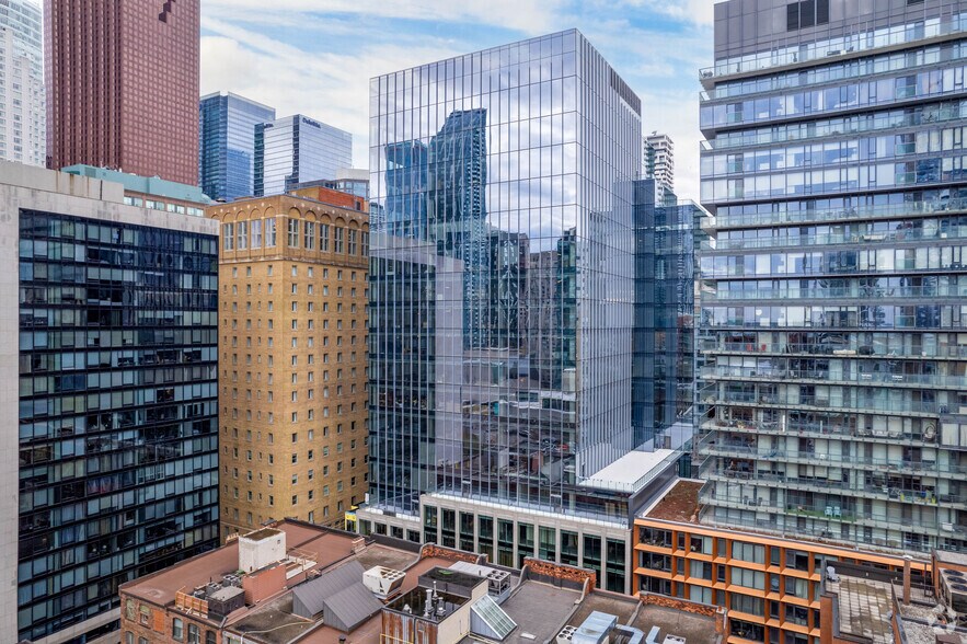 More Photos Of 65 King St E, Toronto Office For Lease