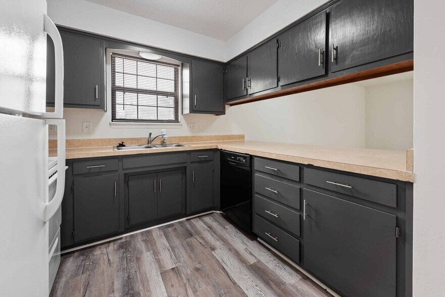 More Photos Of , Pleasant Valley Multifamily For Sale