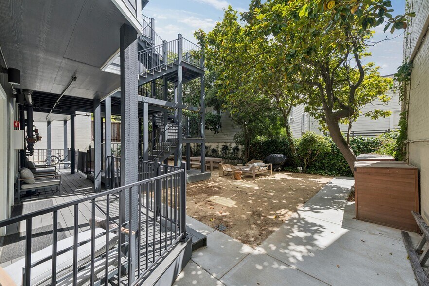 More Photos Of 2263-2269 Sacramento St, San Francisco Apartments For Sale