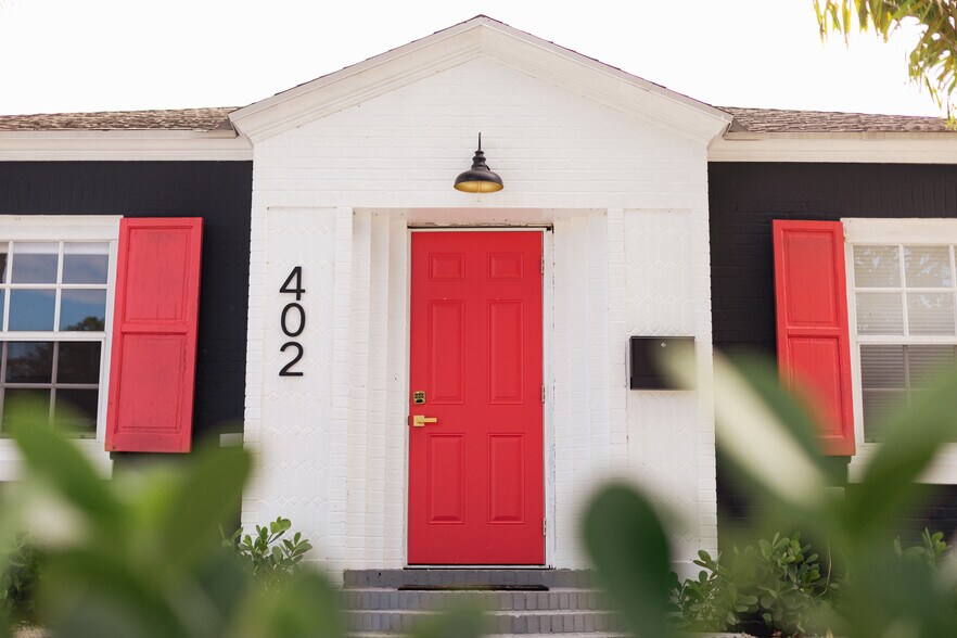 More Photos Of 402 Ocean Breeze, Lake Worth Beach Apartments For Sale