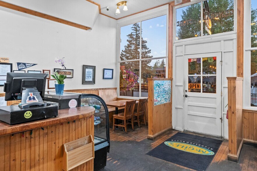 More Photos Of 228 Elk Ave, Crested Butte General Retail For Sale