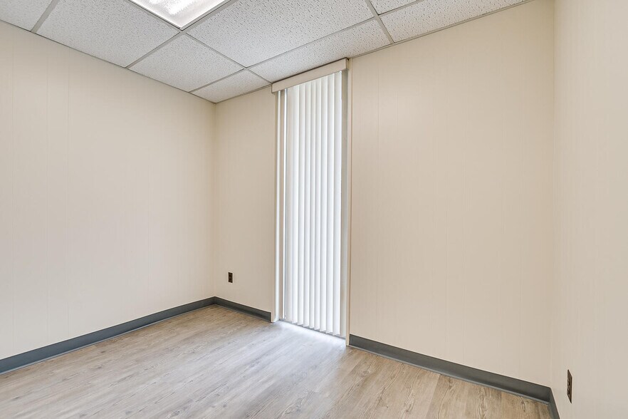 More Photos Of 451 S Washington Ave, Piscataway Medical For Lease