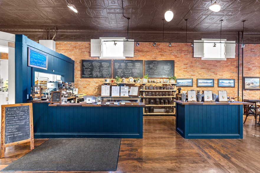 More Photos Of 17 2nd St E, Kalispell Storefront Retail Office For Sale