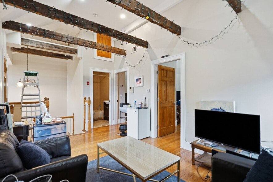 More Photos Of 299 Governor St, Providence Multifamily For Sale