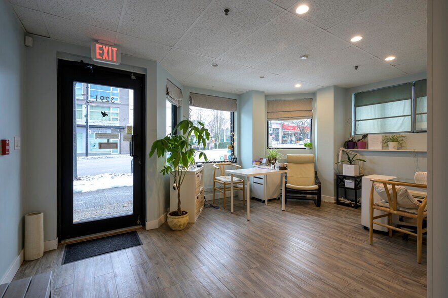 More Photos Of 3291 Dunbar St, Vancouver Apartments For Sale