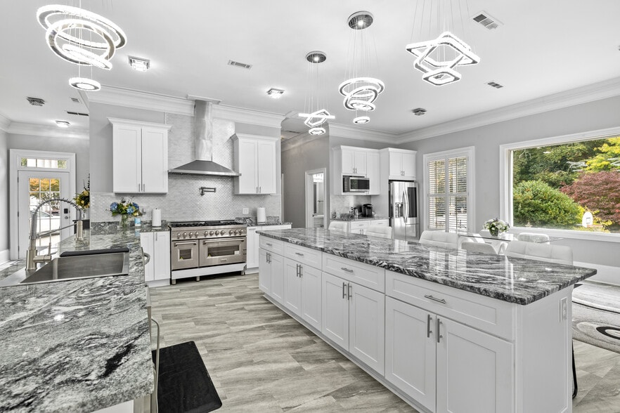 More Photos Of 3687 Briarcliff Rd NE, Atlanta Multifamily For Sale