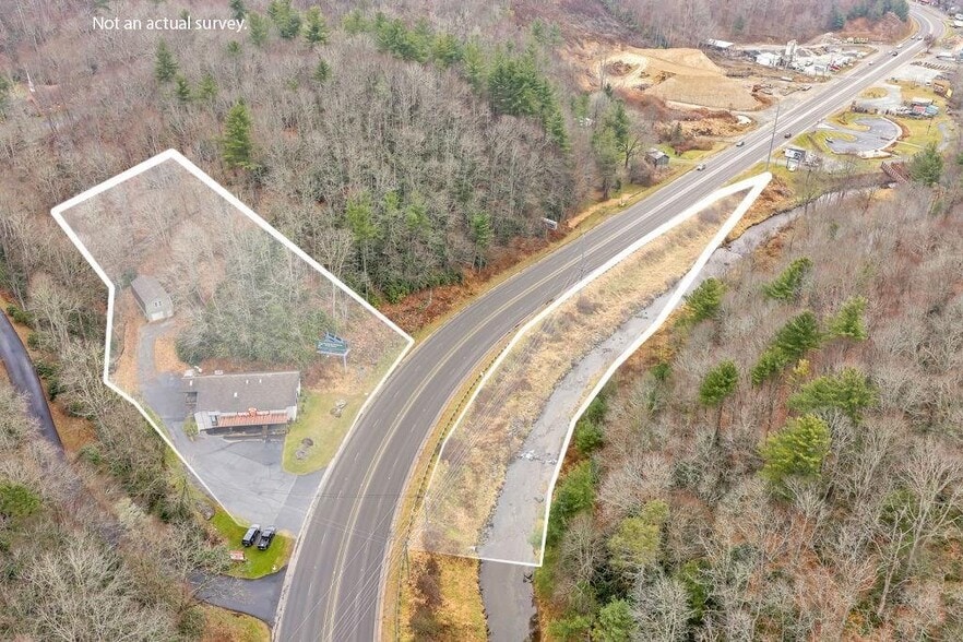 More Photos Of 3894 US Hwy 321, Blowing Rock General Retail For Sale