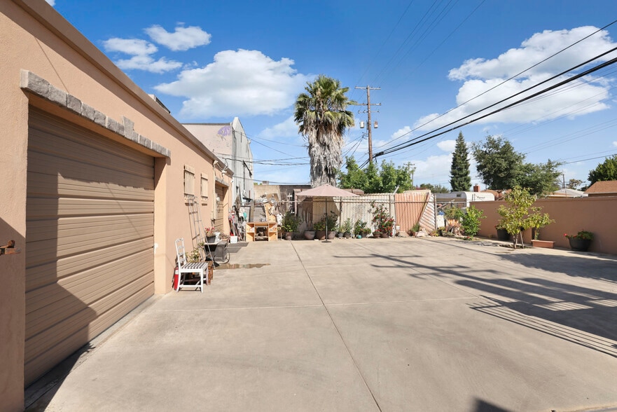 More Photos Of 529 N Hutchins St, Lodi Light Manufacturing For Sale