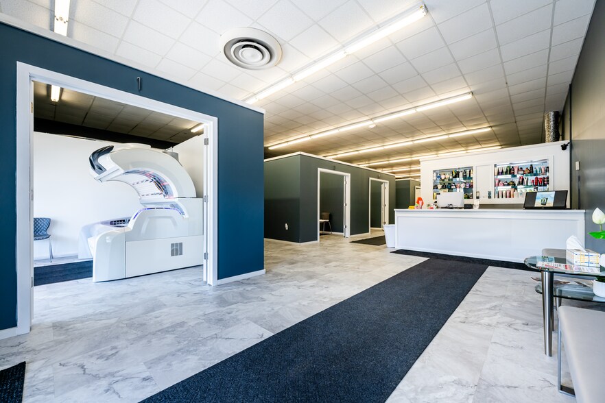 More Photos Of 410 N 2nd St, Niles General Retail For Sale