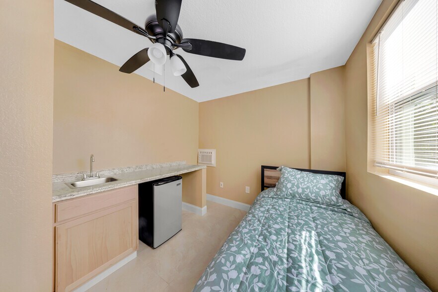 More Photos Of 193 NW 58th St, Miami Apartments For Sale
