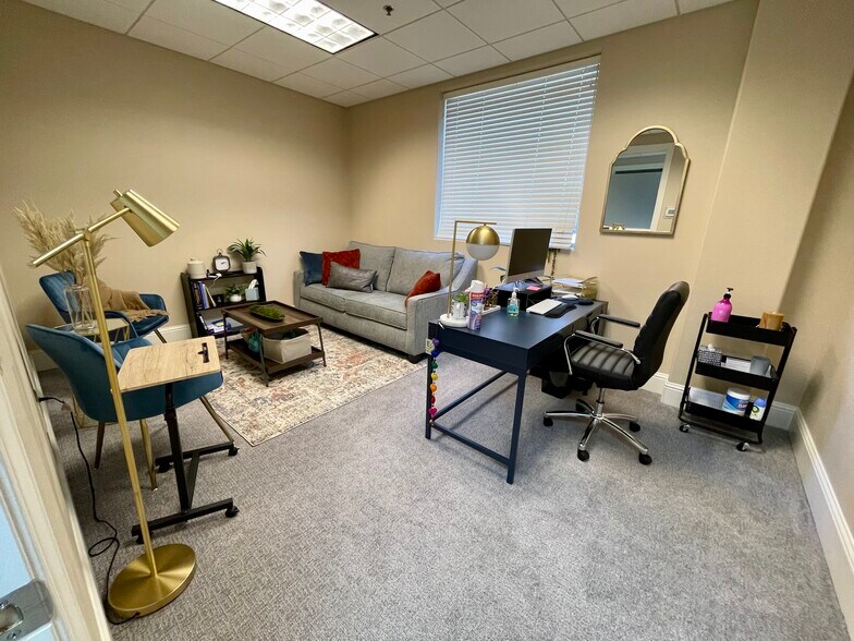 More Photos Of 6190 Mae Anne Ave, Reno Medical For Lease