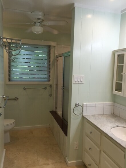 More Photos Of 3135 Lower Kula Rd, Kula Storefront Retail Office For Sale