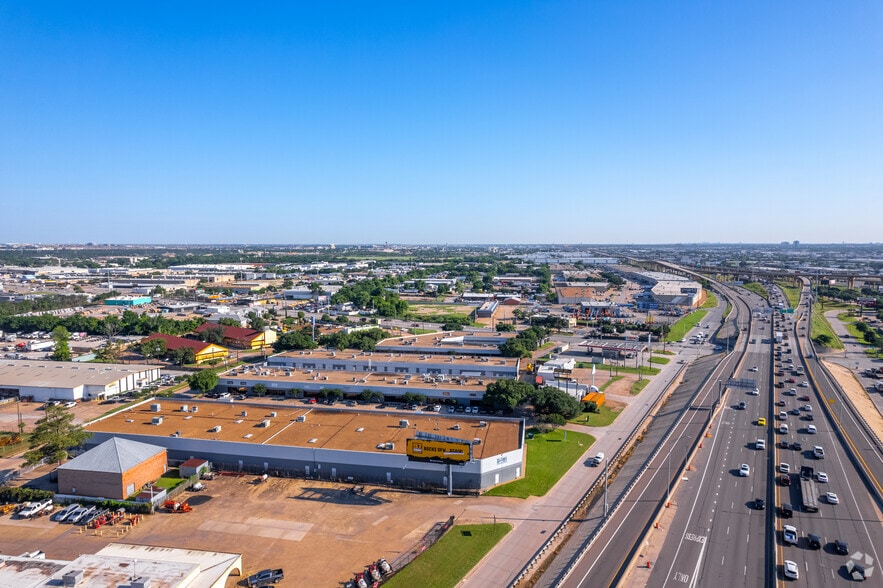 More Photos Of 2154 W Northwest Hwy, Dallas Unknown For Lease