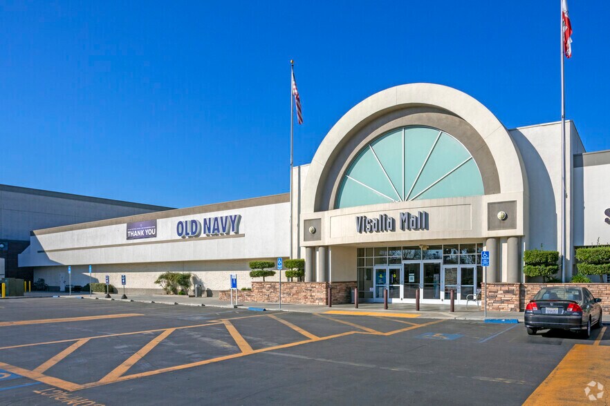 Primary Photo Of 2031-2165 S Mooney Blvd, Visalia General Retail For Lease
