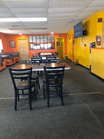 More Photos Of 2101-2105 Navajo Blvd, Holbrook Hospitality For Sale