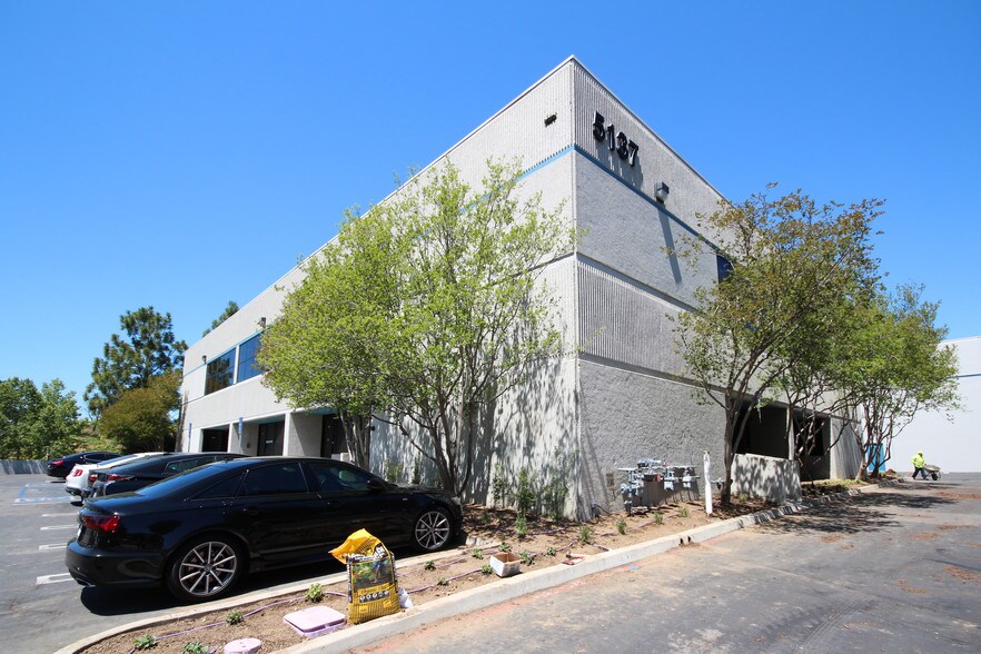 More Photos Of 5126 Clareton Dr, Agoura Hills Unknown For Lease