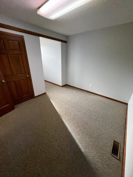 More Photos Of 4920 Reed Rd, Columbus Loft Creative Space For Lease