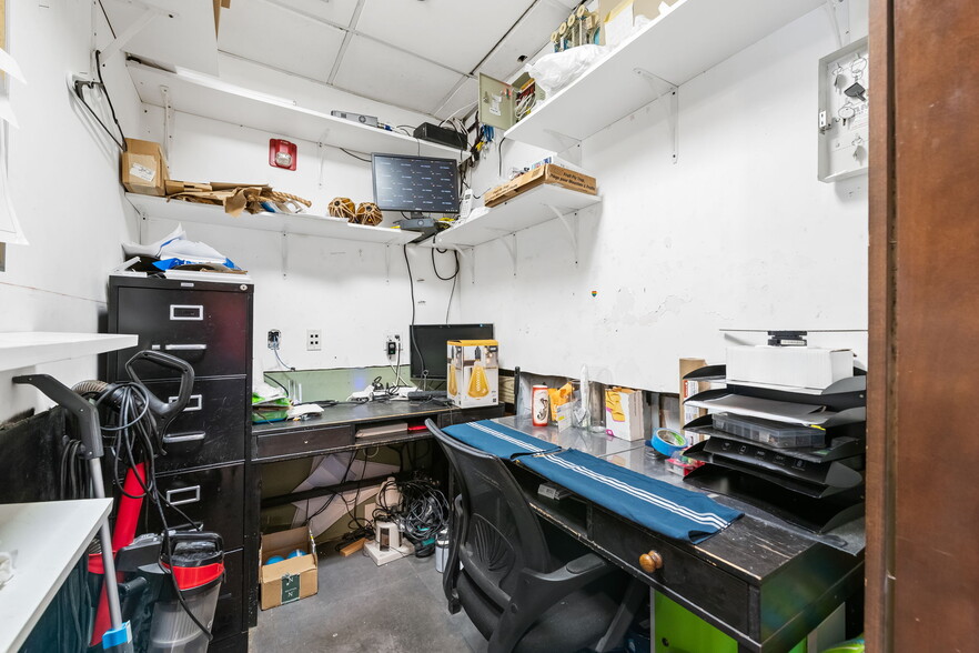 More Photos Of 1103-1111 E Las Olas Blvd, Fort Lauderdale Freestanding For Lease