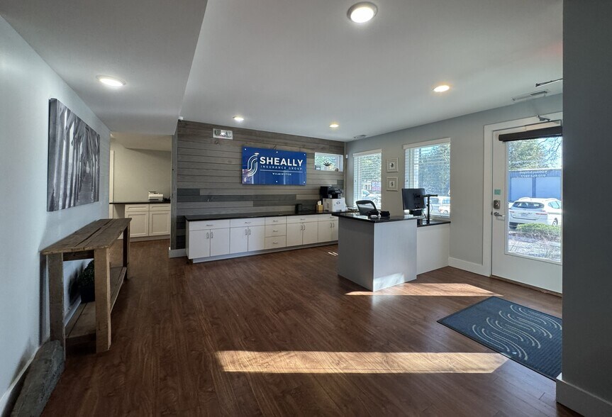 More Photos Of 34 Covil Ave, Wilmington Office For Sale