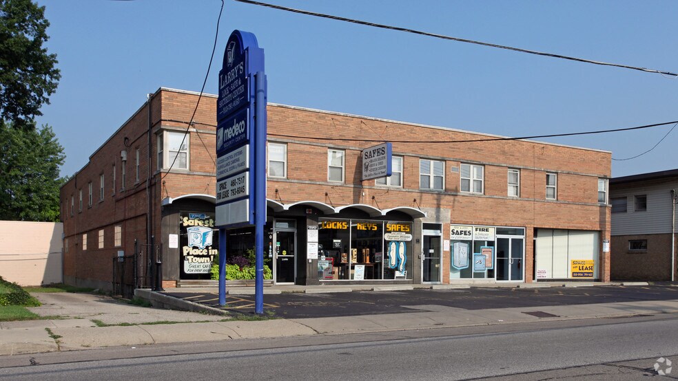 Primary Photo Of 8005 Plainfield Rd, Cincinnati Storefront Retail Office For Lease