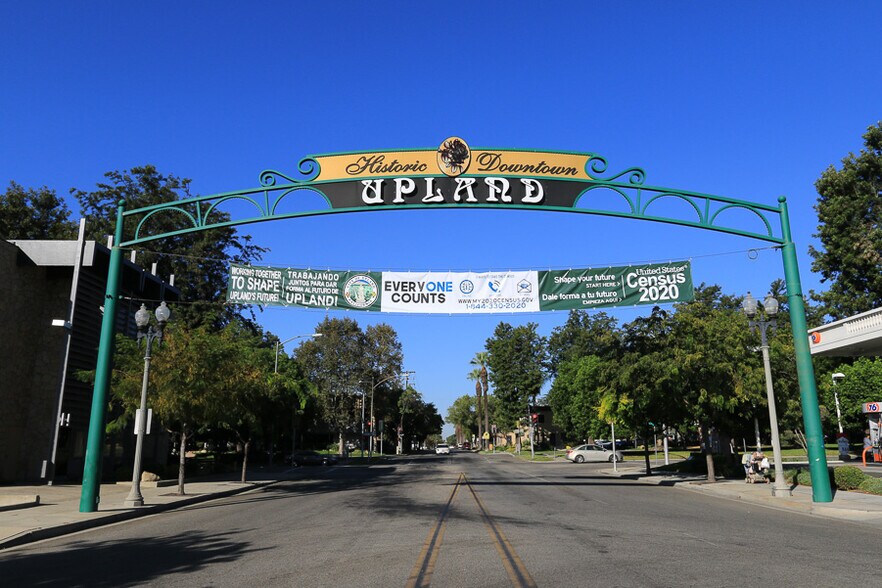 More Photos Of 251 N 2nd Ave, Upland Restaurant For Lease