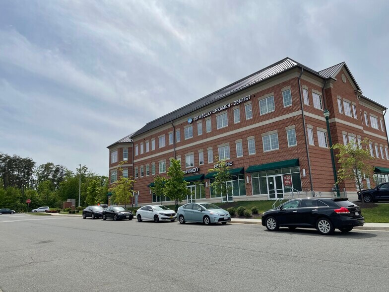 More Photos Of 4565 Daisy Reid Ave, Woodbridge Medical For Lease