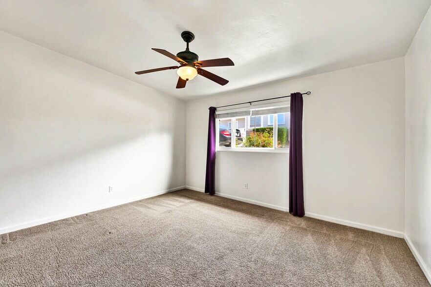 More Photos Of 330 9th St, Del Mar Apartments For Sale