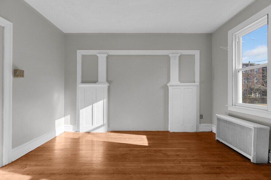 More Photos Of 143-145 Putnam St, Hartford Apartments For Sale
