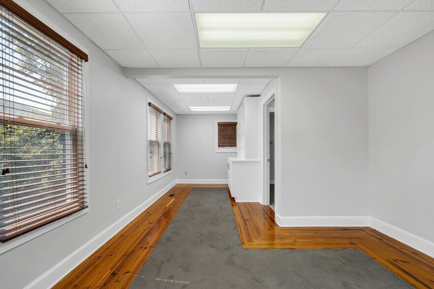 More Photos Of 107 W 5th, Tallahassee Office For Lease
