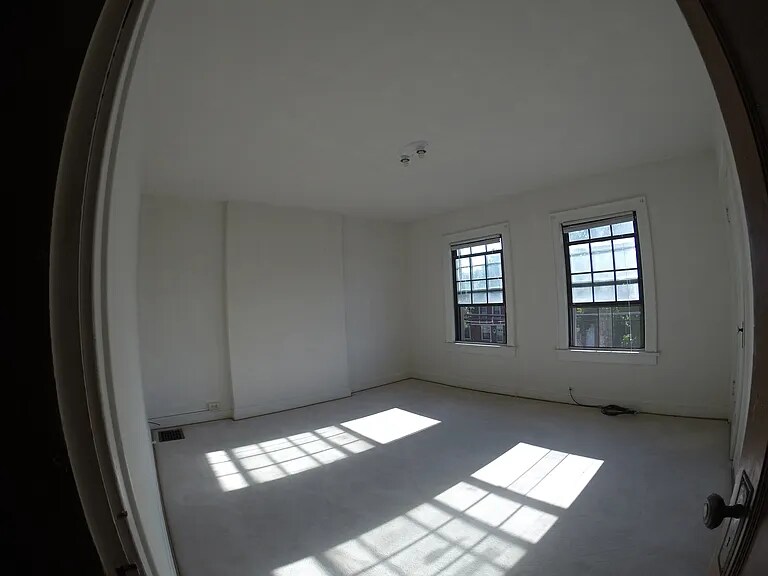 More Photos Of 2546 Neil Ave, Columbus Multifamily For Sale