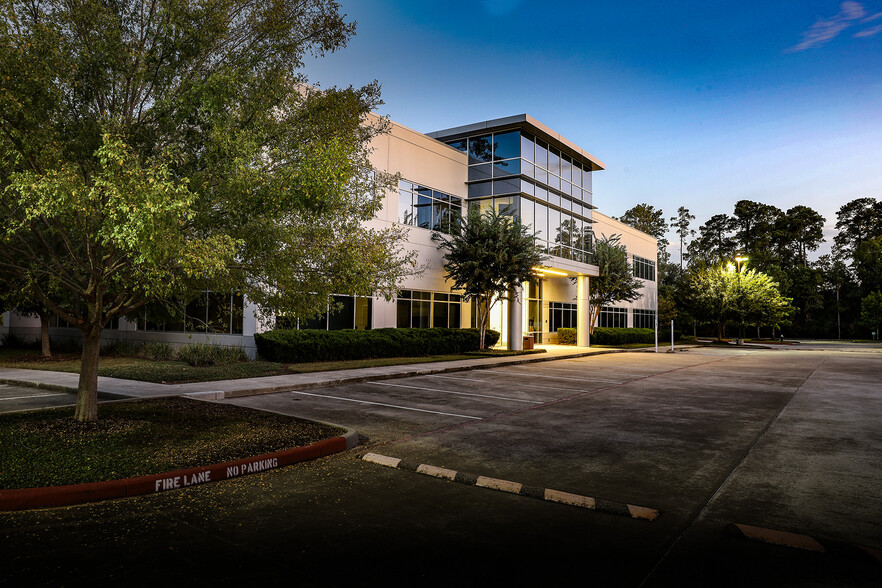 Primary Photo Of 2750 Technology Forest Blvd, The Woodlands Unknown For Lease