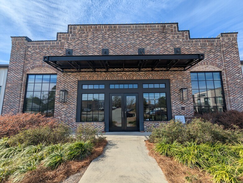 More Photos Of 91 S College St, Statesboro Warehouse For Sale