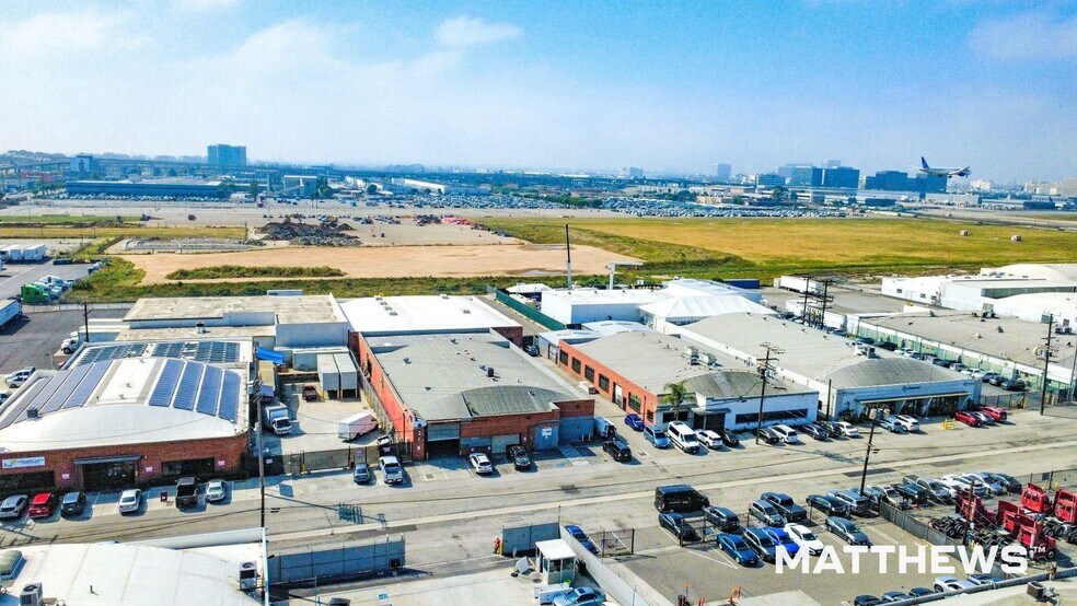Primary Photo Of 5260 W 104th St, Los Angeles Warehouse For Lease