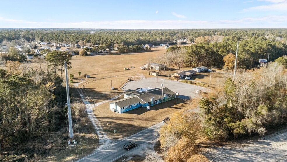 More Photos Of 2383 Hwy 58, Swansboro Restaurant For Sale