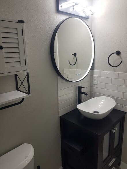 More Photos Of 311 58th Ave E, Bradenton Apartments For Sale