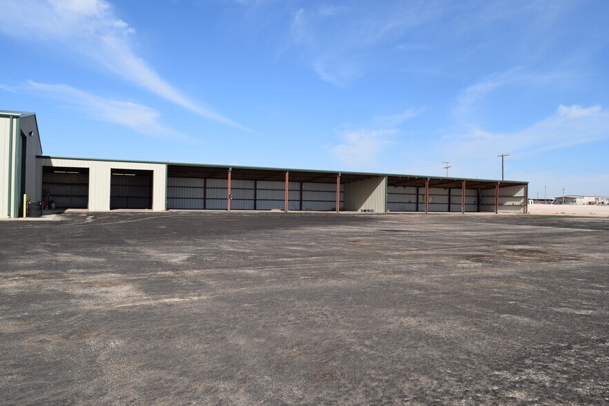 More Photos Of 9701 FM 307, Midland Flex For Lease