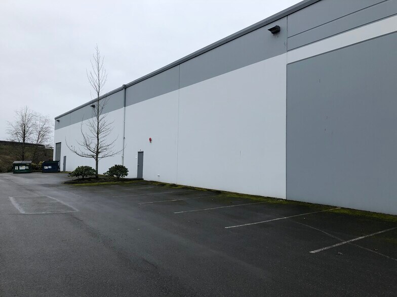More Photos Of 1028 4th St SW, Auburn Warehouse For Lease