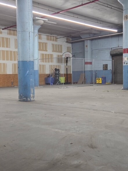 More Photos Of 38-20 Review Ave, Long Island City Warehouse For Lease