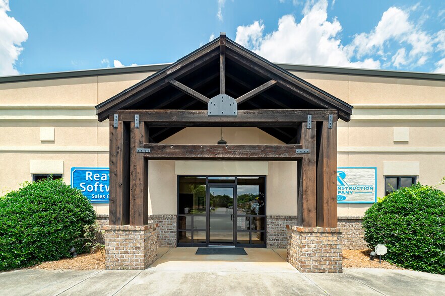 Primary Photo Of 4611 Ivey Dr, Macon-Bibb Office For Lease