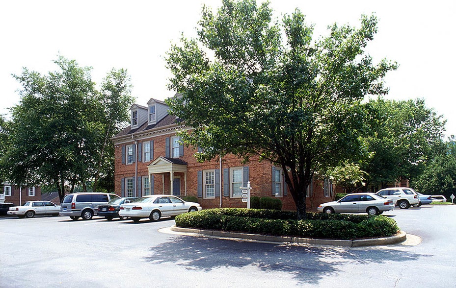 More Photos Of 1827 Powers Ferry Rd SE, Atlanta Office For Sale