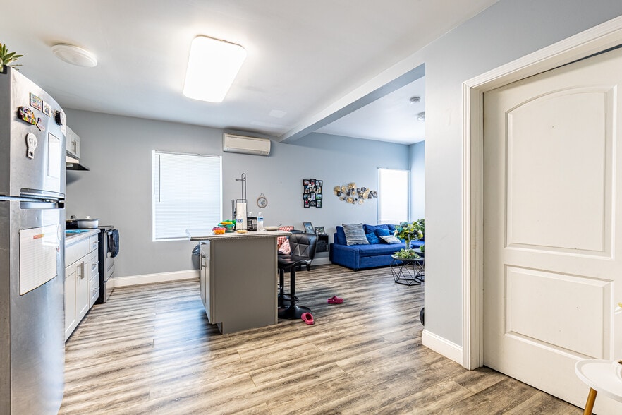 More Photos Of 757 W Main St, Rochester Multifamily For Sale
