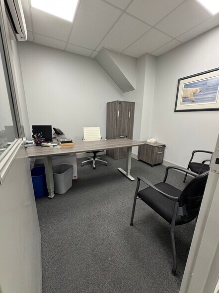 More Photos Of 11767 225th St, Maple Ridge Storefront Retail Office For Sale