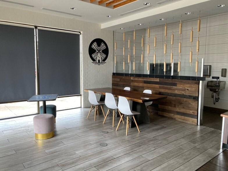 More Photos Of 19010-19074 Gulf Fwy, Friendswood Unknown For Lease